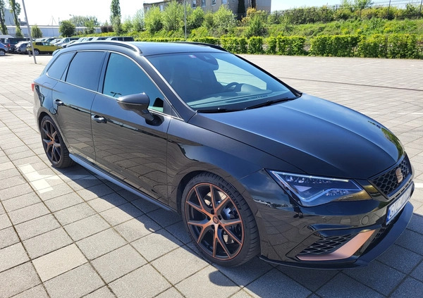 Seat Leon cena 146900 przebieg: 69000, rok produkcji 2019 z Gdańsk małe 92